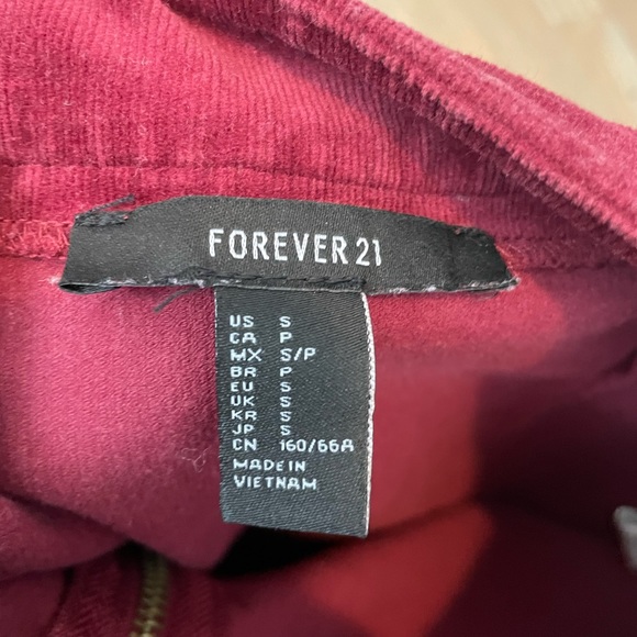 Burgundy corduroy zip front skirt - Picture 3 of 4